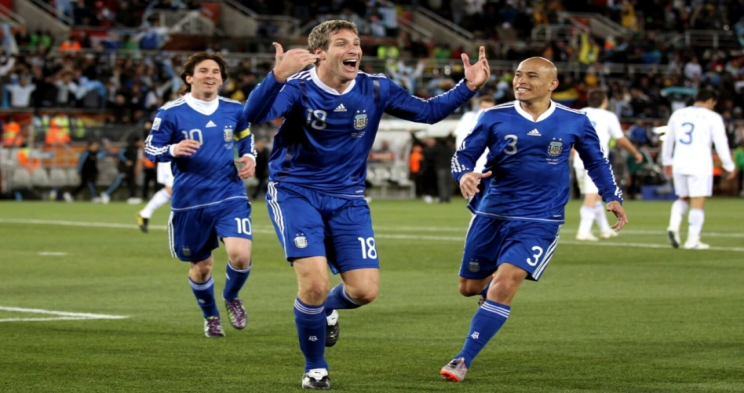 F1vsC2直播_无插件F1vsC2直播频道_免费F1vsC2直播频道-24直播